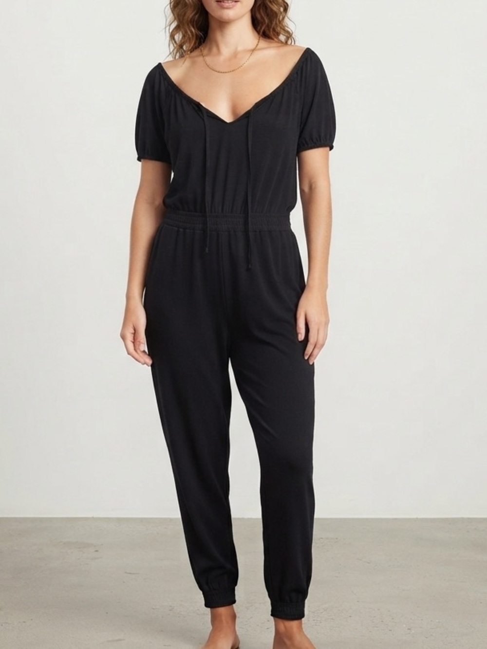 Smash + Tess Jumpsuit Cinched Waist Size Medium Ankle Jogger Black